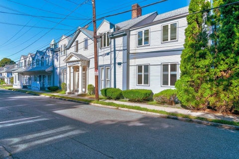 Photo of 148 Presidents Ln #6, Quincy, MA 02169 (MLS # 73578436)