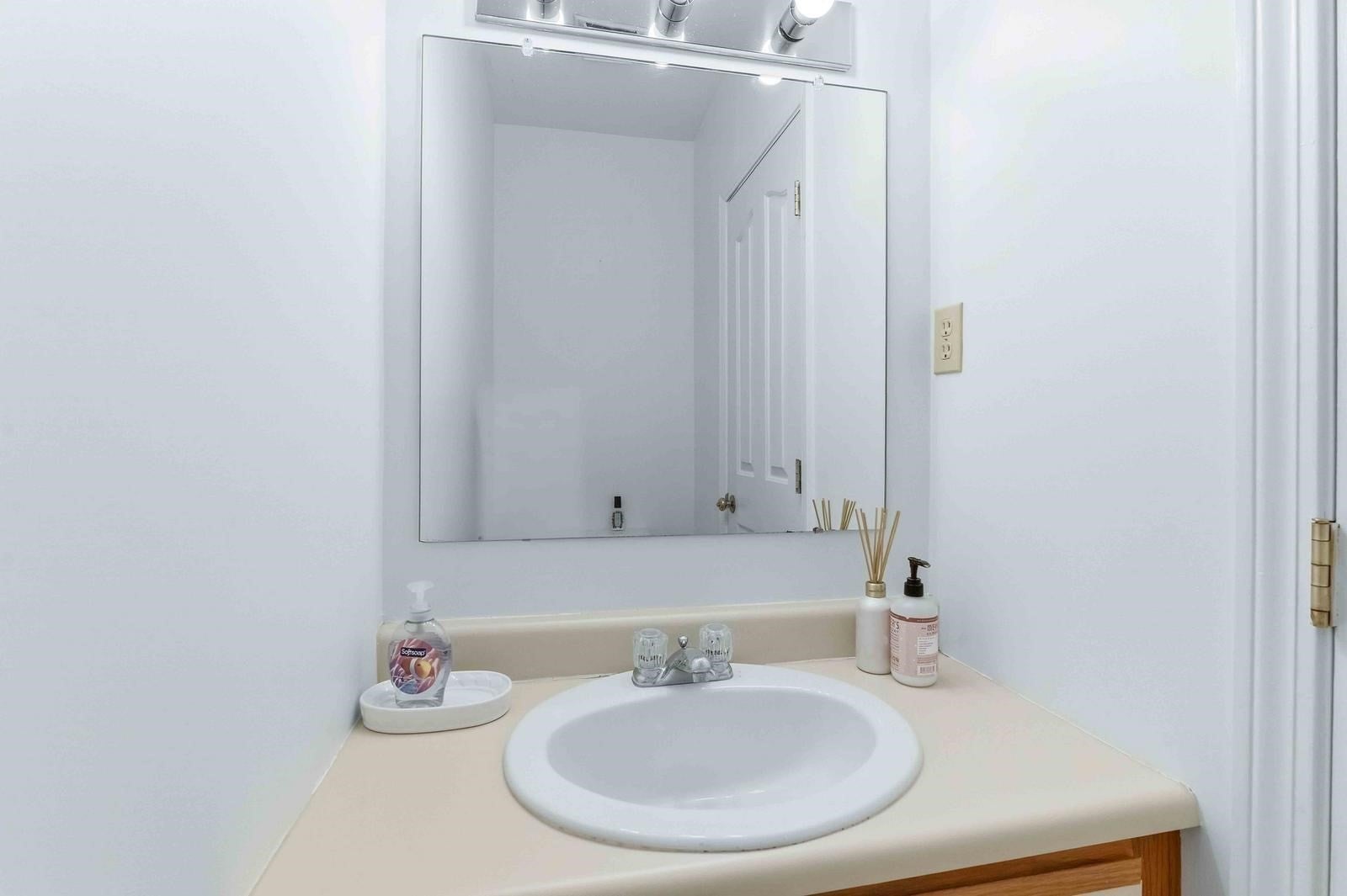 148 Presidents Ln #6, Quincy, MA, 148 Presidents Ln #6, Quincy, MA Photo #16