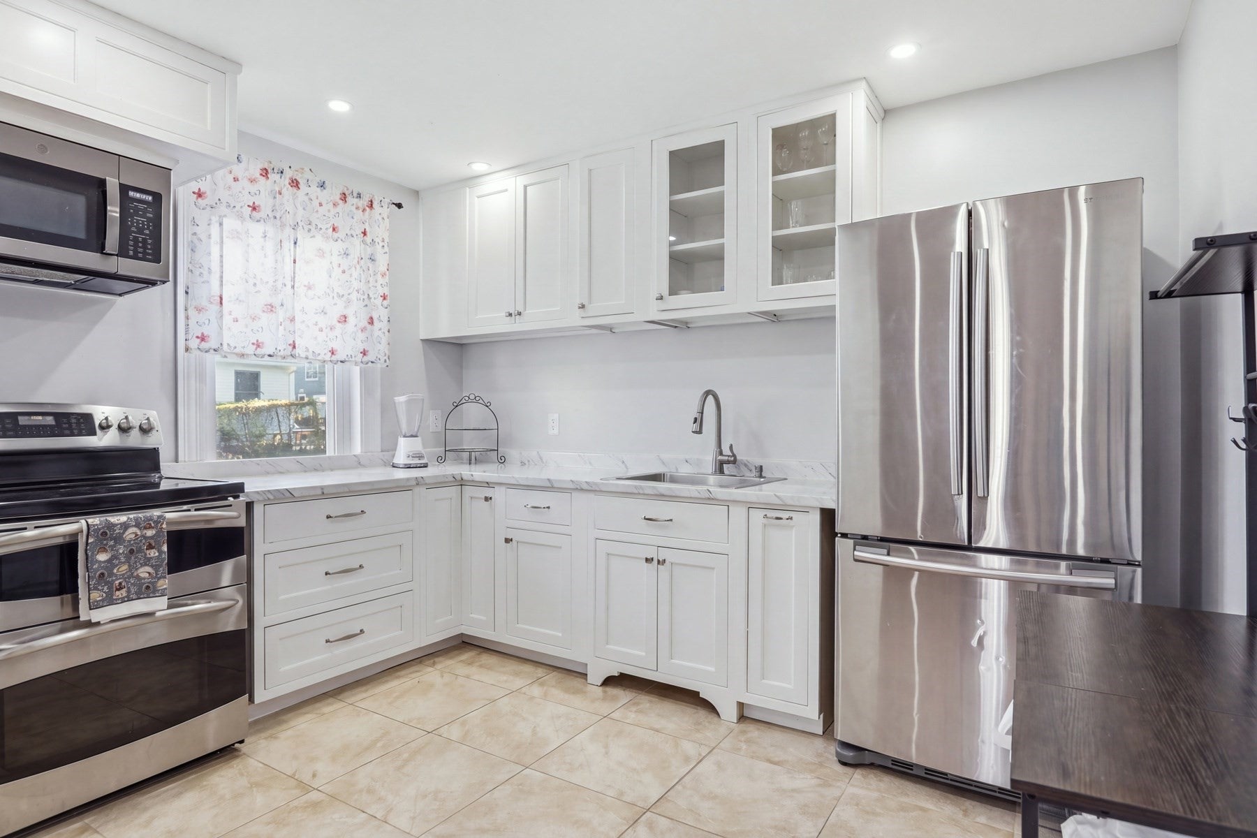 11 Beacon St, Lawrence, MA, 11 Beacon St, Lawrence, MA Photo #17