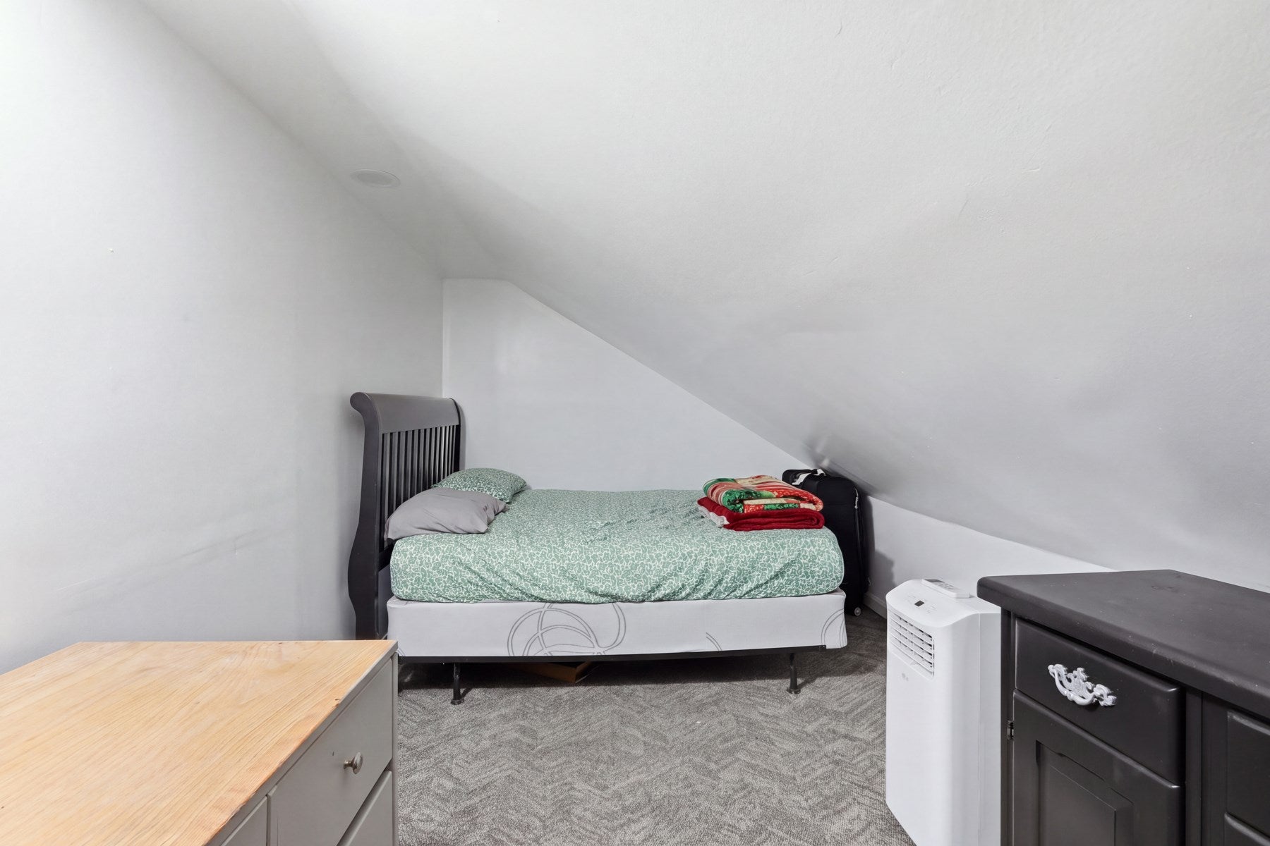 11 Beacon St, Lawrence, MA, 11 Beacon St, Lawrence, MA Photo #28