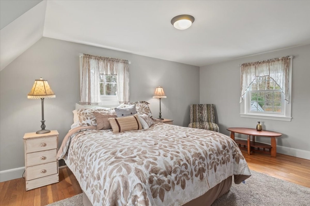 Holliston, Massachusetts 01746, United States, 3 Bedrooms Bedrooms, ,2 BathroomsBathrooms,Residential,Active,107876