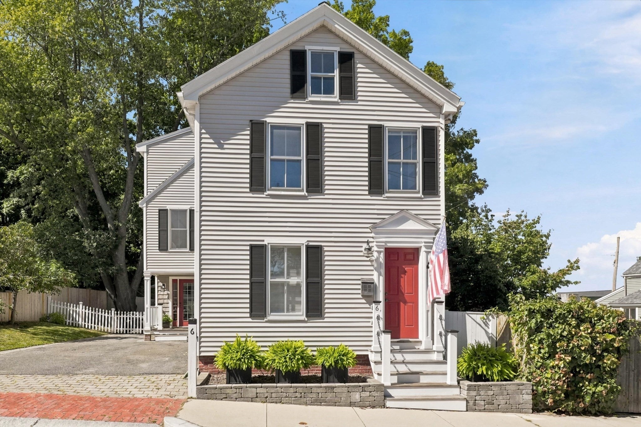 6 Merrill St, Newburyport, MA, 6 Merrill St, Newburyport, MA Photo #2