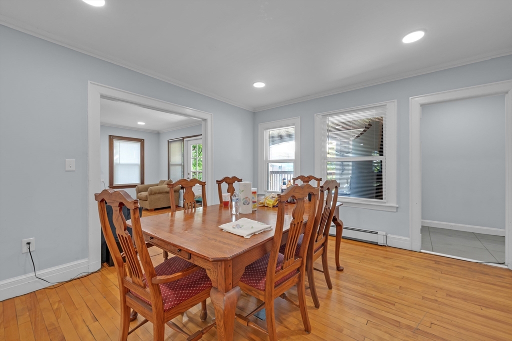 18 Mount Vernon St