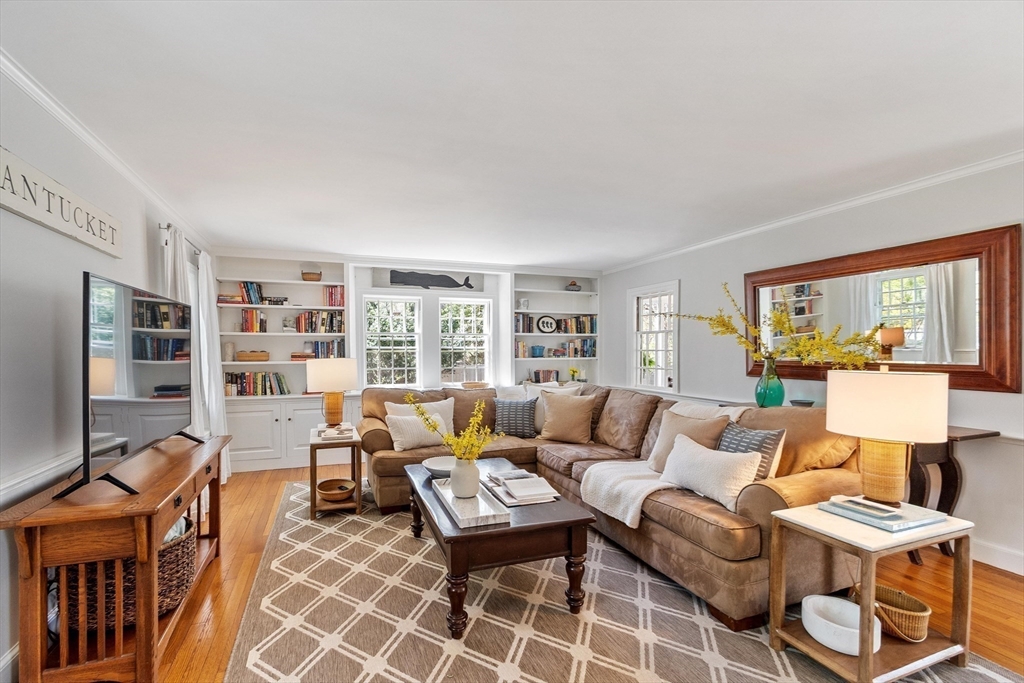 161 Crescent Rd