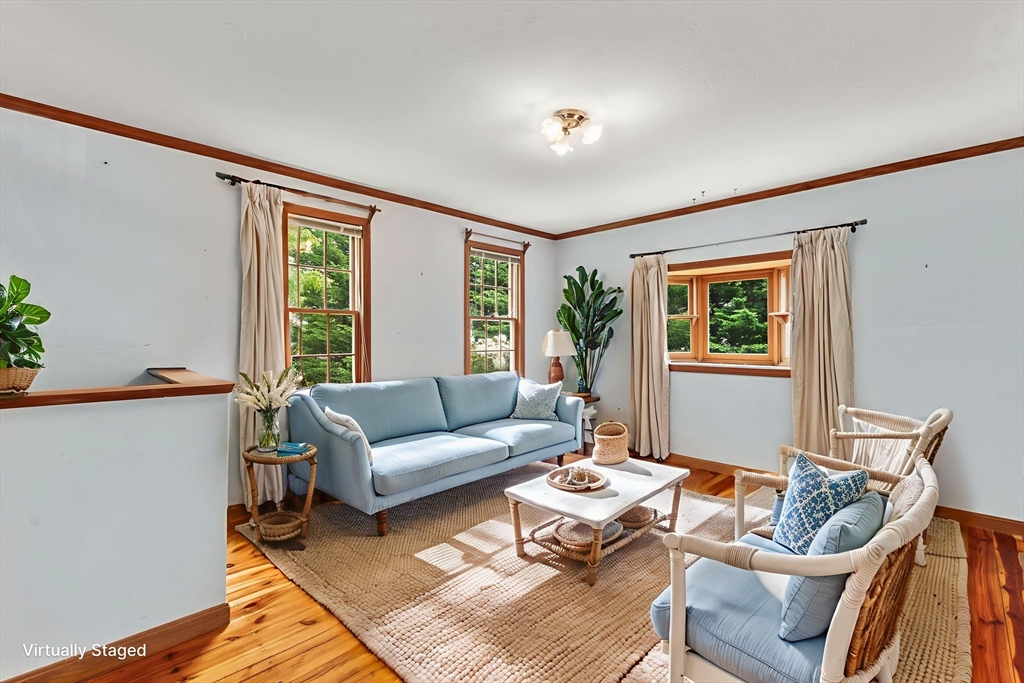 29 Windward Walk