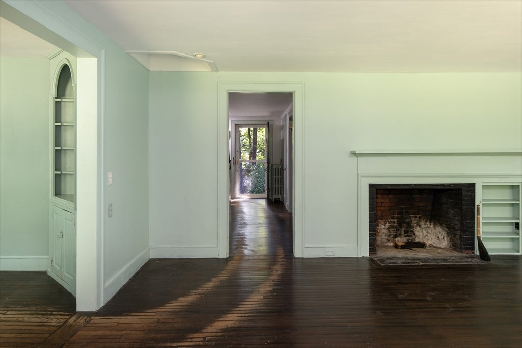 92 Front St, Marion, MA Photo #13
