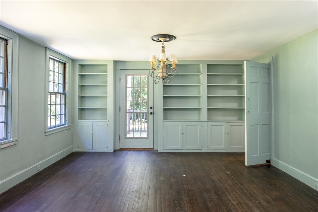 92 Front St, Marion, MA Photo #16