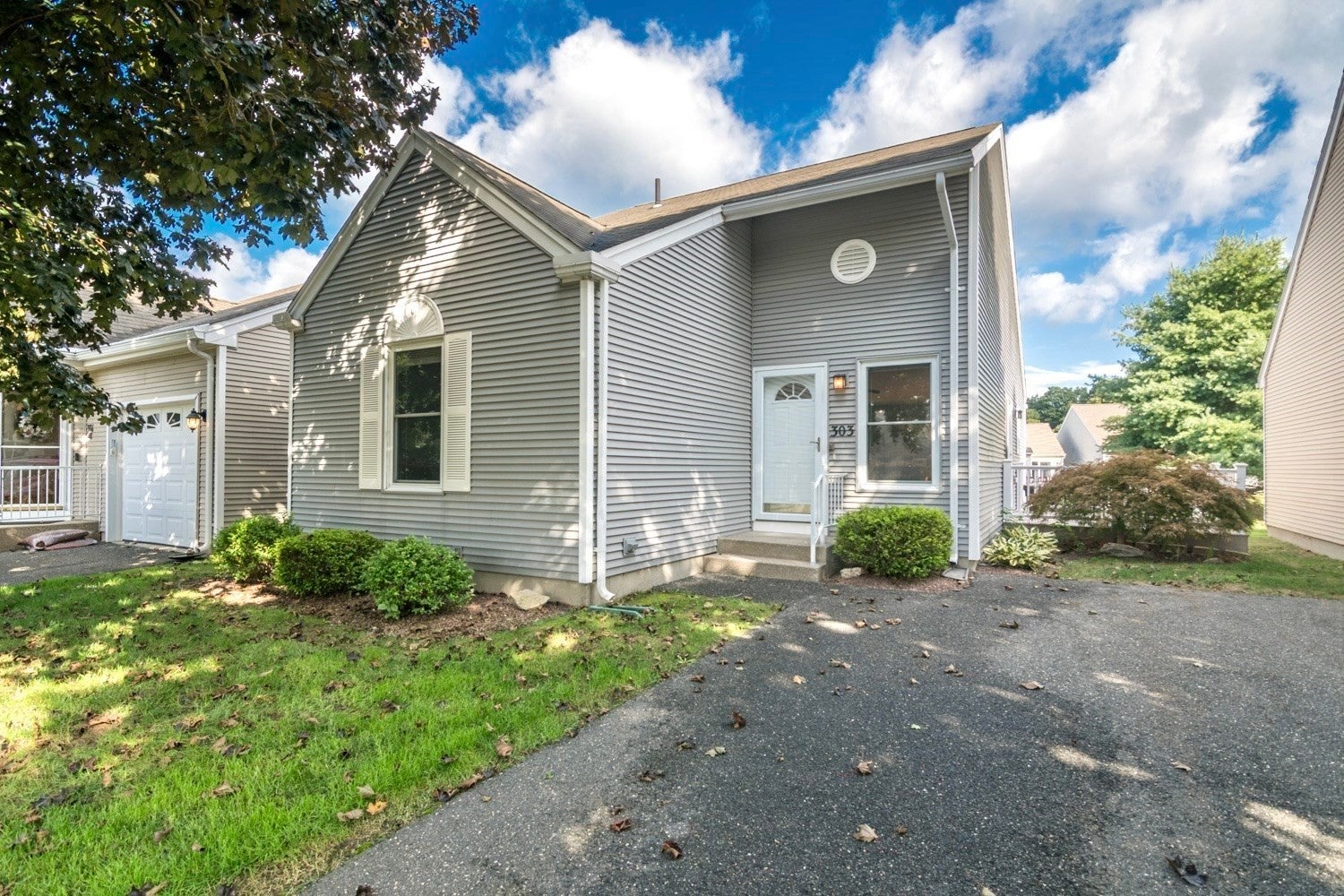 303 Alvord Pl #303, South Hadley, MA, 303 Alvord Pl #303, South Hadley, MA Photo #1