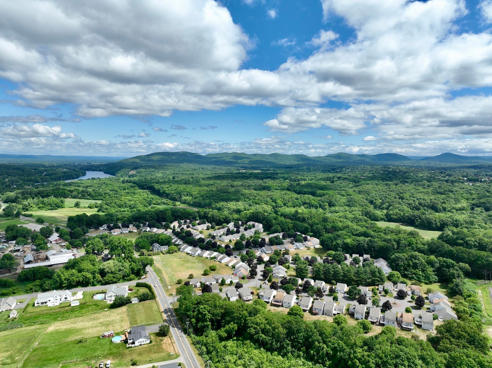 303 Alvord Pl #303, South Hadley, MA, 303 Alvord Pl #303, South Hadley, MA Photo #24
