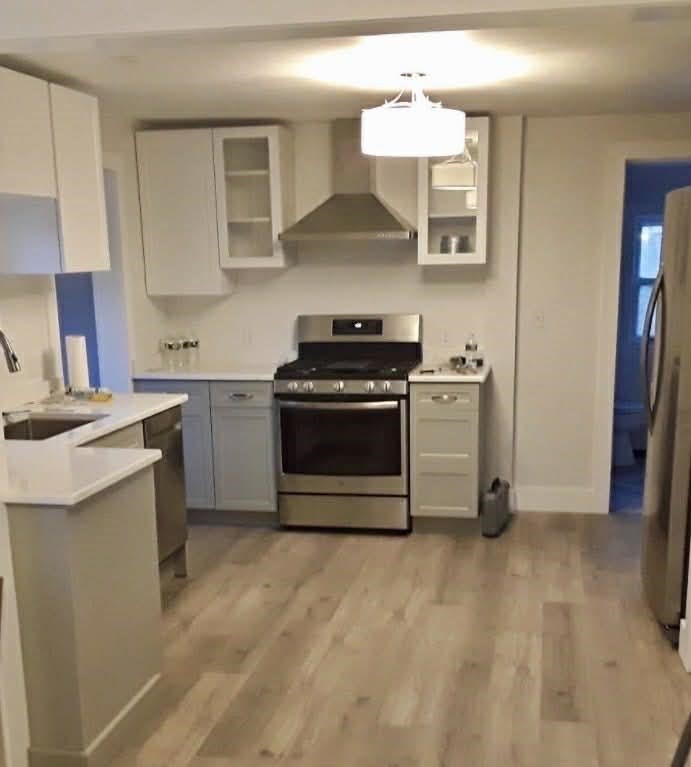 1359 Old Pleasant St