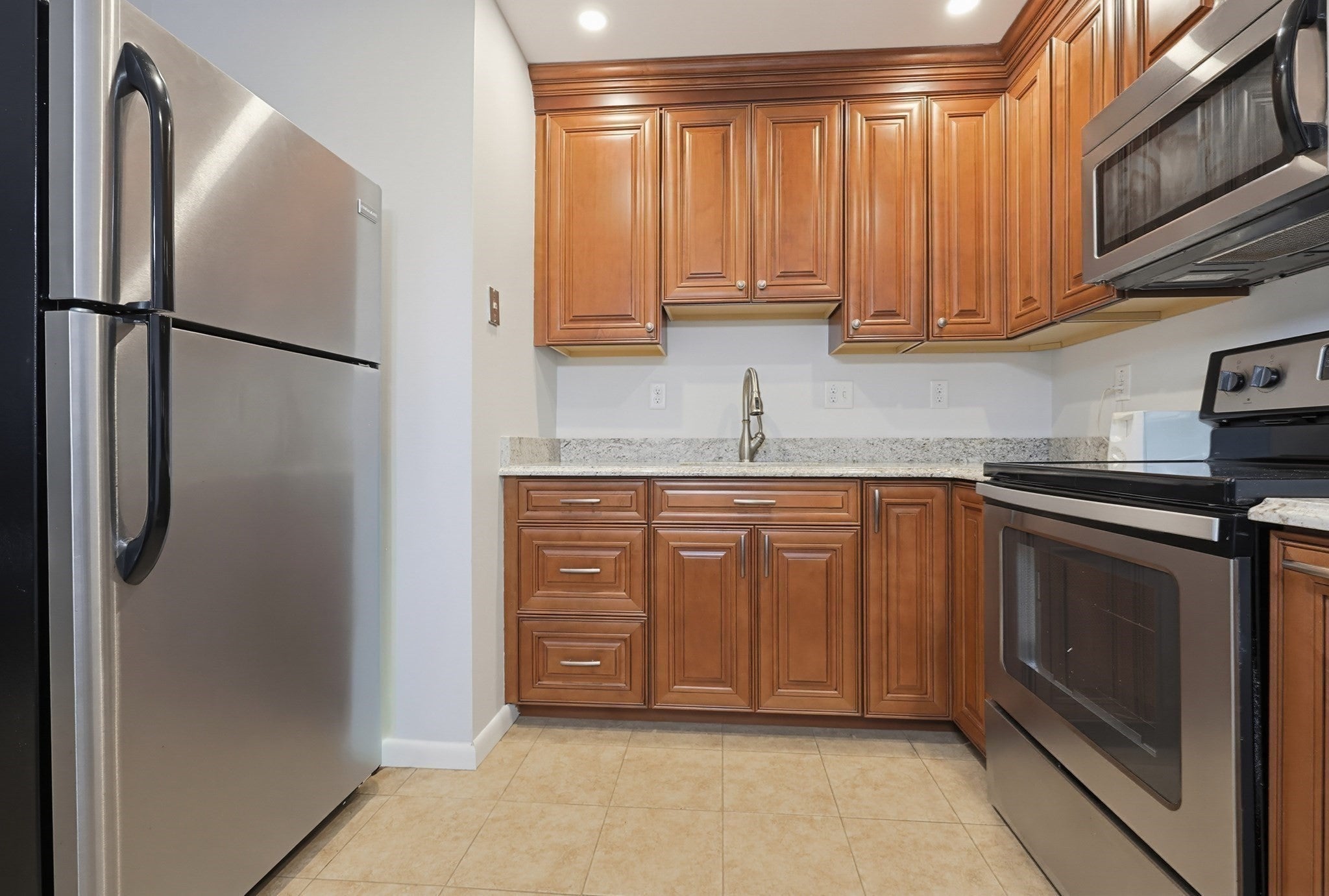 1185 Adams St #17, Boston, MA, 1185 Adams St #17, Boston, MA Photo #4
