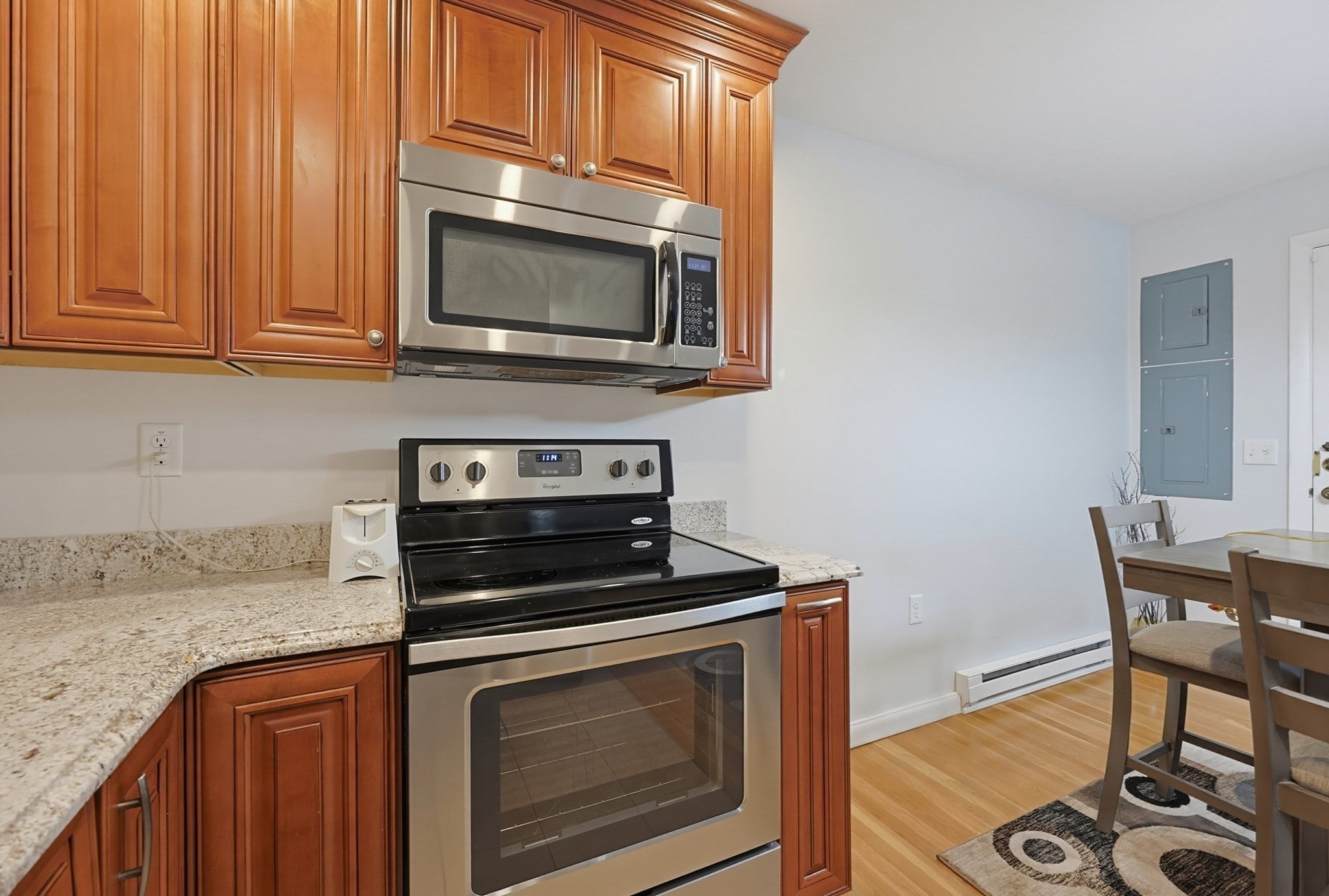 1185 Adams St 17