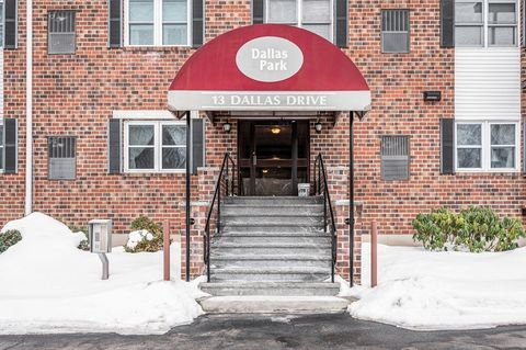 13 Dallas Dr 107 Dracut MA 01826