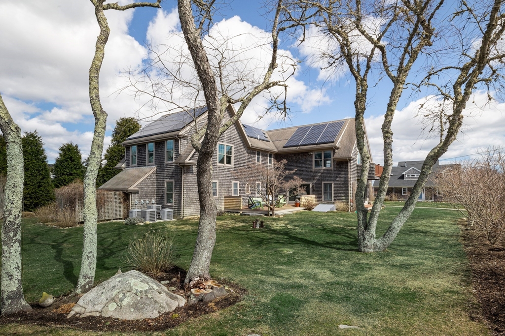 6 Fairway Drive