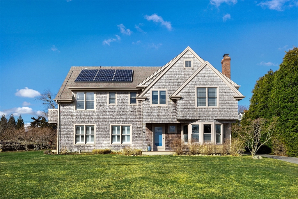 6 Fairway Drive