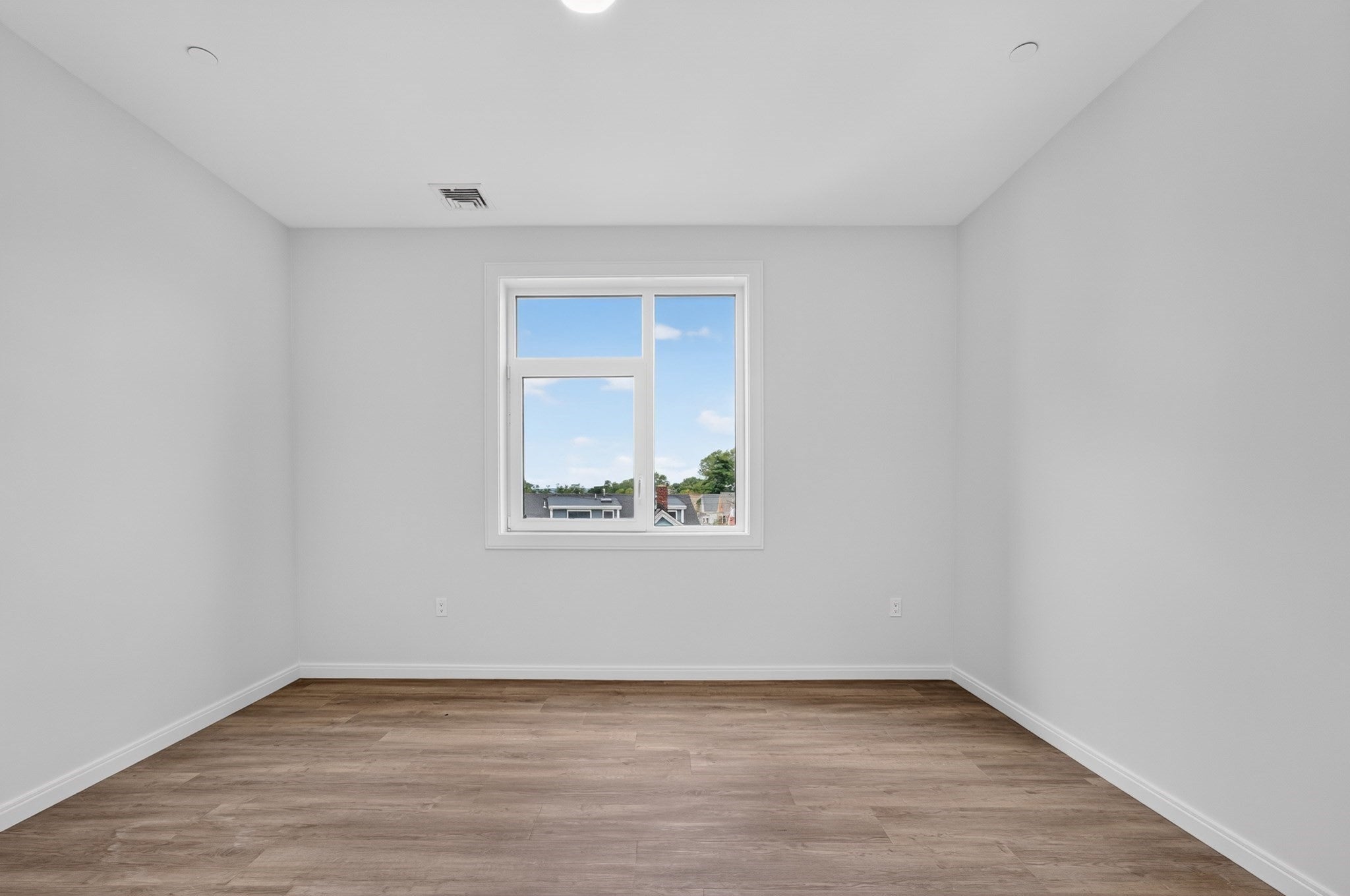 13 Warwick St #306, Somerville, MA Photo #24