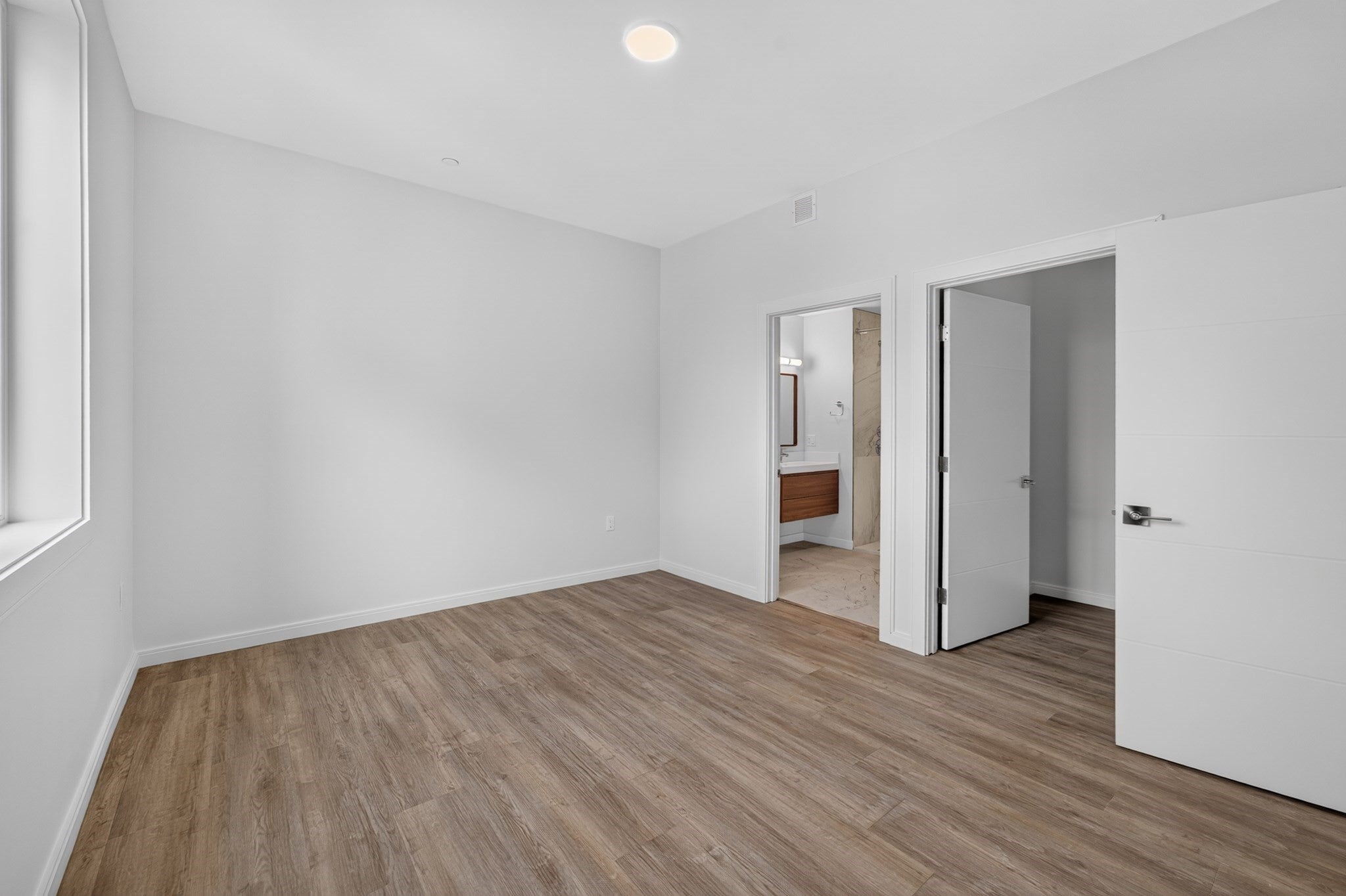13 Warwick St #306, Somerville, MA Photo #23