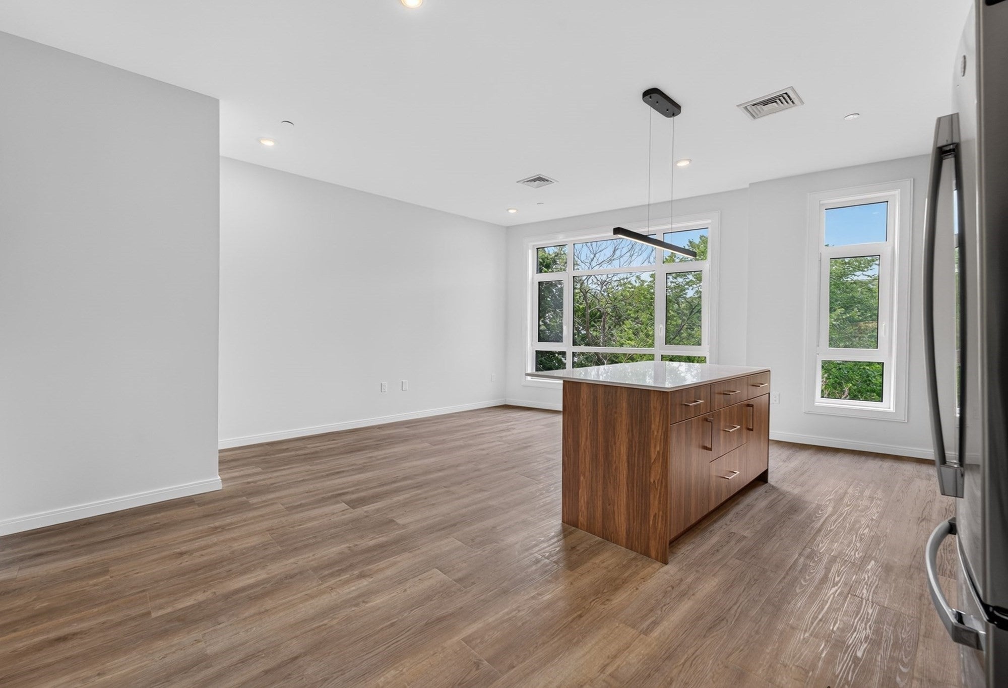 13 Warwick St #306, Somerville, MA Photo #17