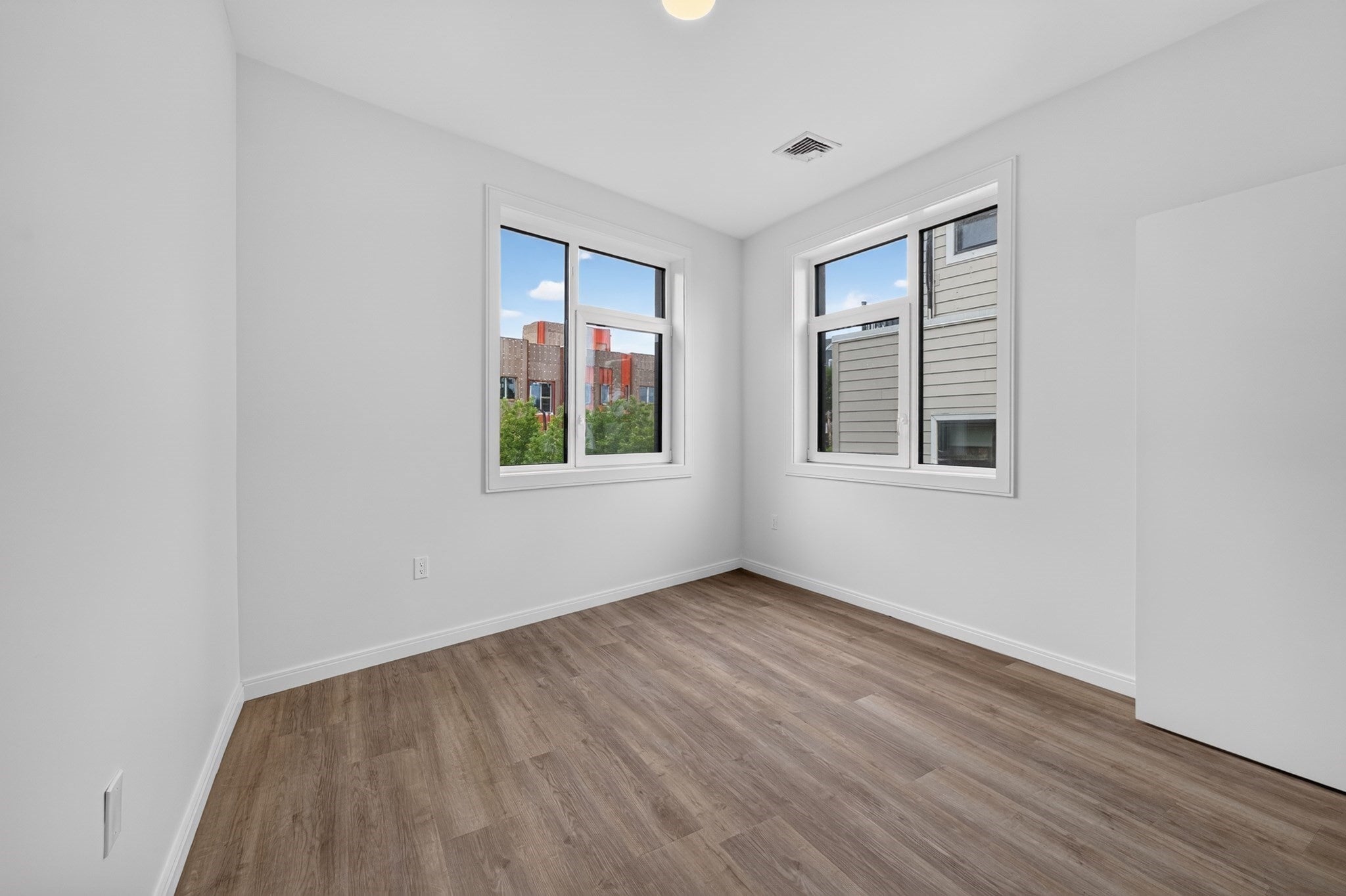 13 Warwick St #306, Somerville, MA Photo #21
