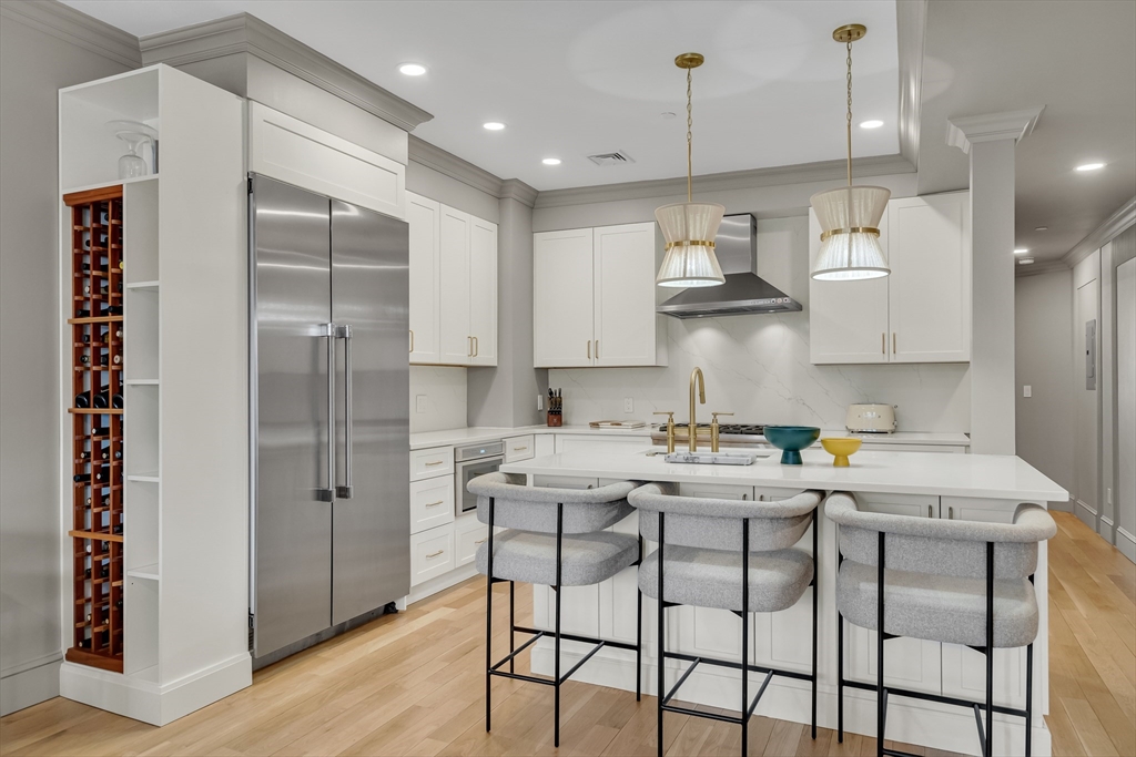 119 Saint Botolph St 3