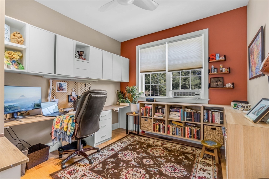 130 Black Horse Place 130