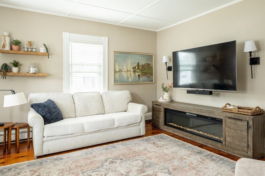 101 Bartholomew St, Peabody, MA Photo #6