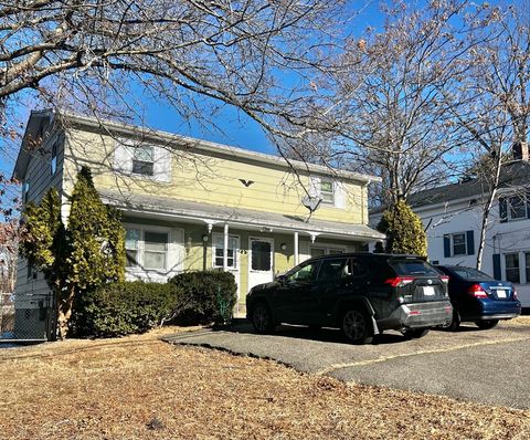104-106 Dubois St Springfield MA 01151