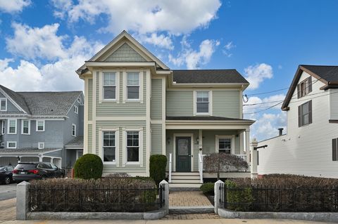 13 Bartlet St Andover MA 01810