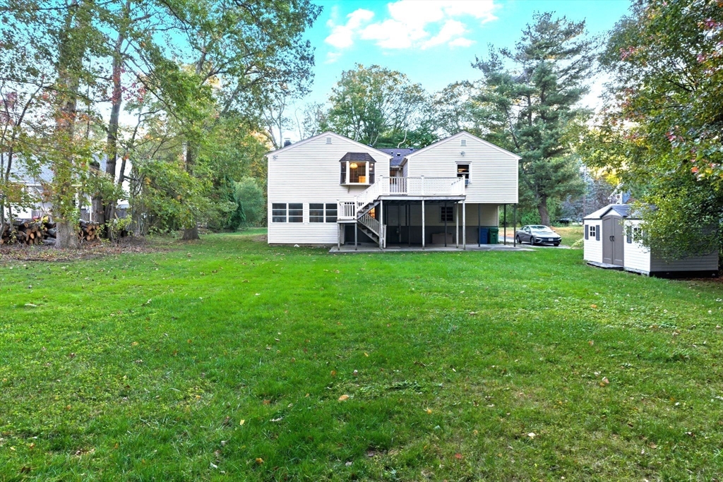 210 Winn St