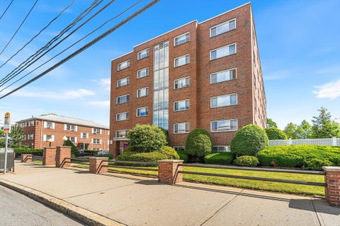 Photo of 215 Massachusetts Ave #12, Arlington, MA 02474 (MLS # 73541010)