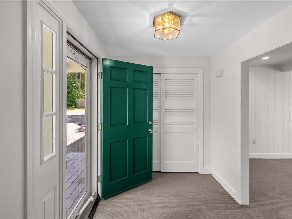 15 Woodridge Rd