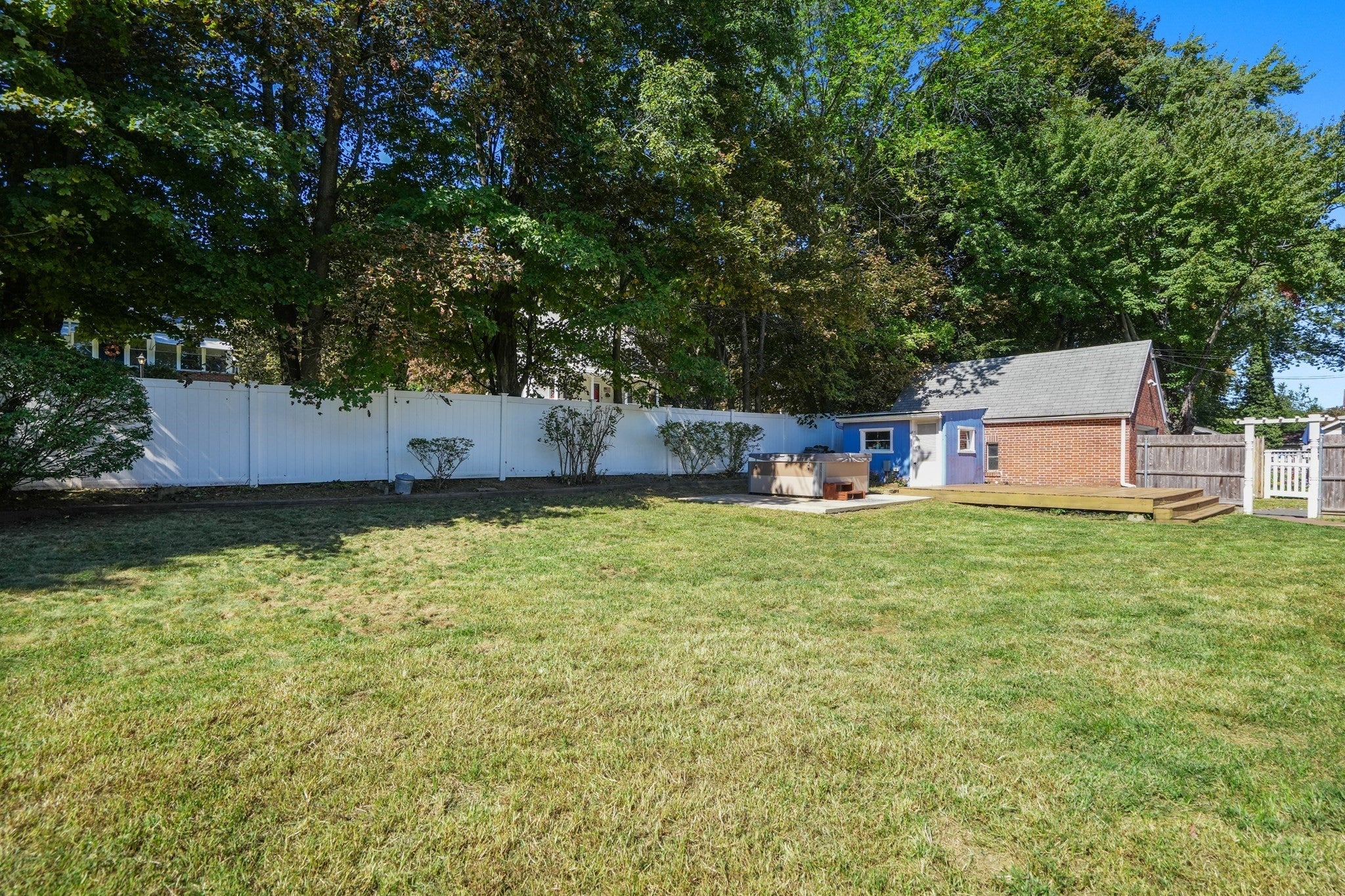 47 Cherry Hl, Holyoke, MA, 47 Cherry Hl, Holyoke, MA Photo #38