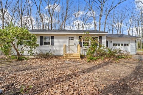 Photo of 53 Little Turnpike Rd, Shirley, MA 01464 (MLS # 73504997)