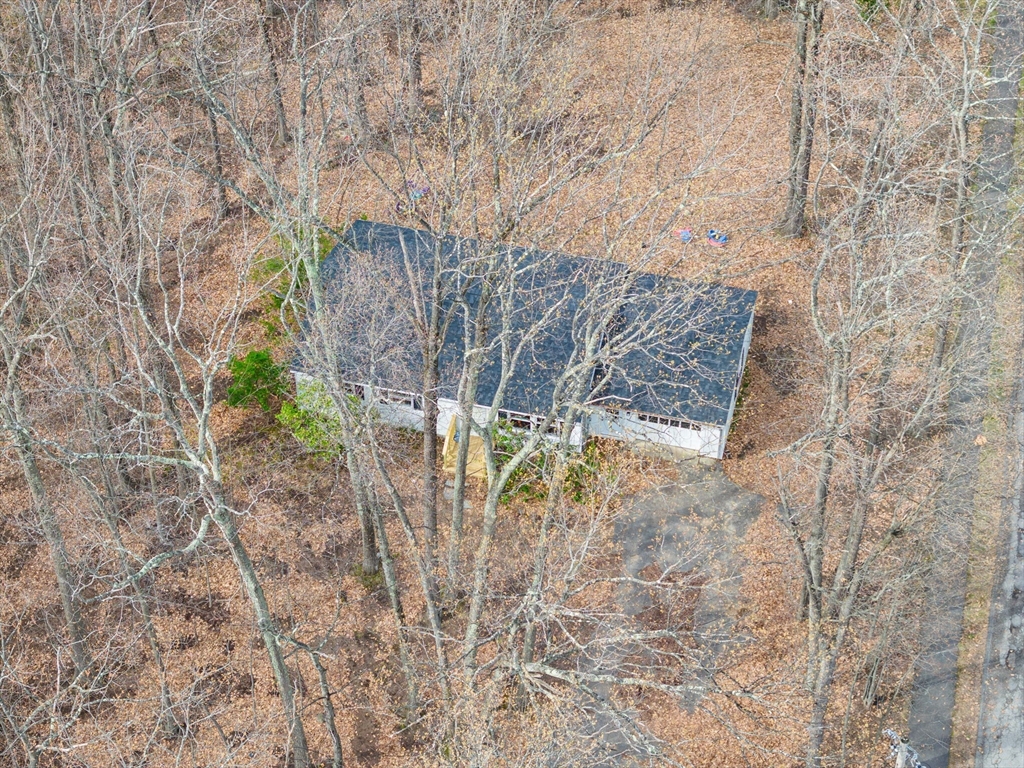 53 Little Turnpike Rd