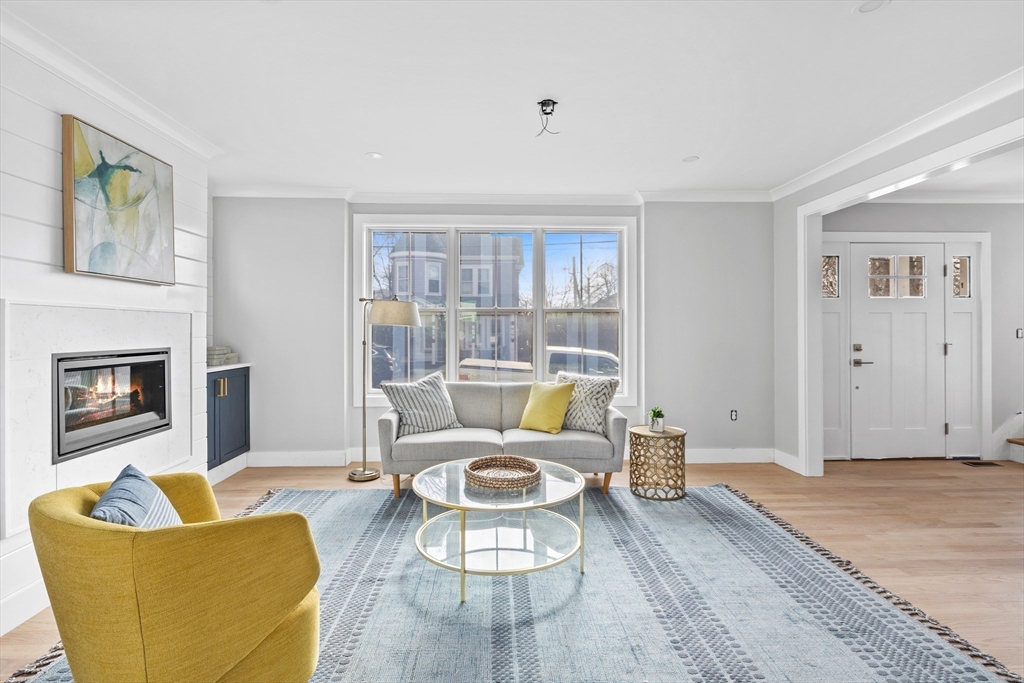 69 Hampstead Rd 1