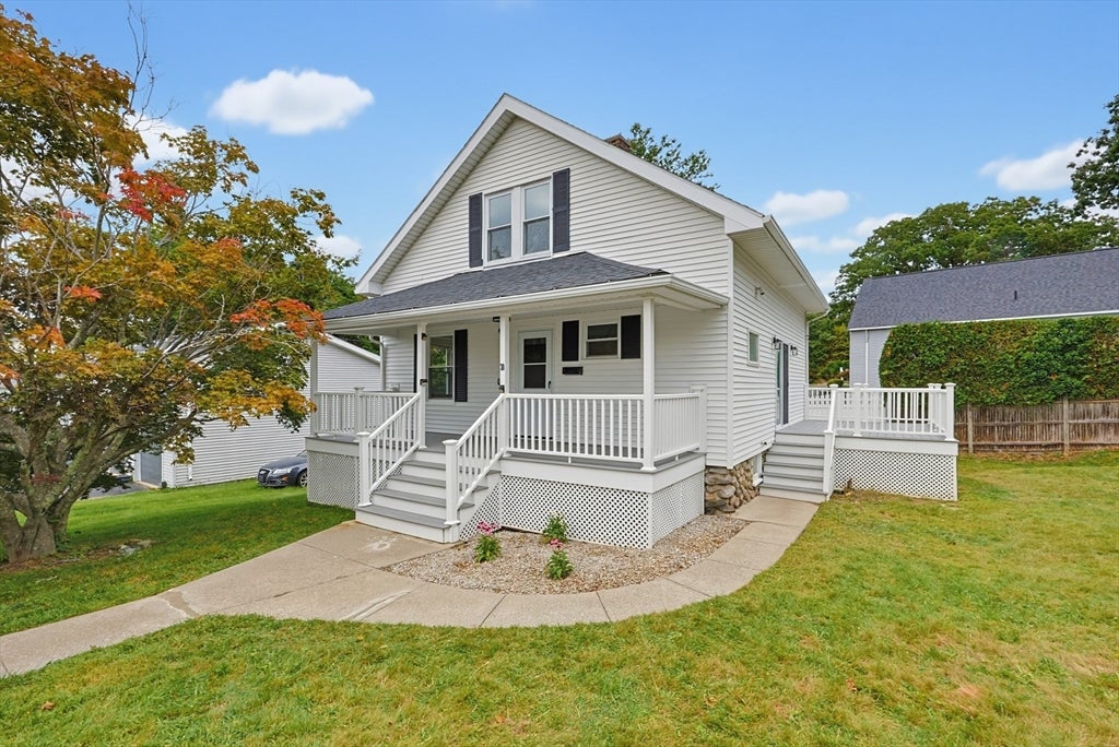 30 Barrett Ave, Worcester, MA Photo #1