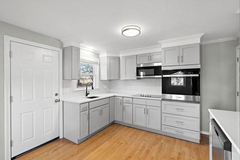 2 Starbird Ave 2 Boston MA 02131