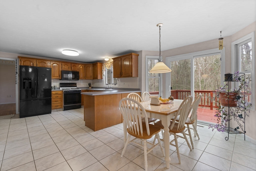 5 Eileen Rd
