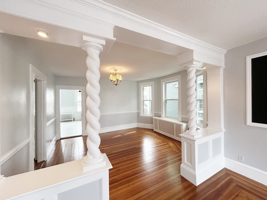 80 Linden St 80