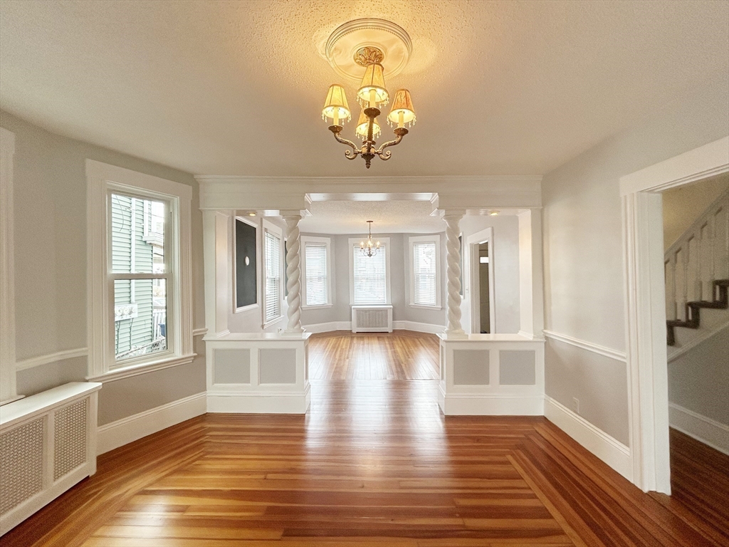 80 Linden St 80