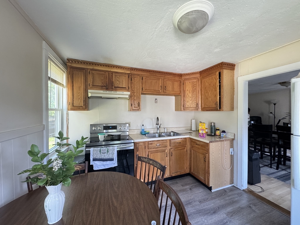 740-742 Main St