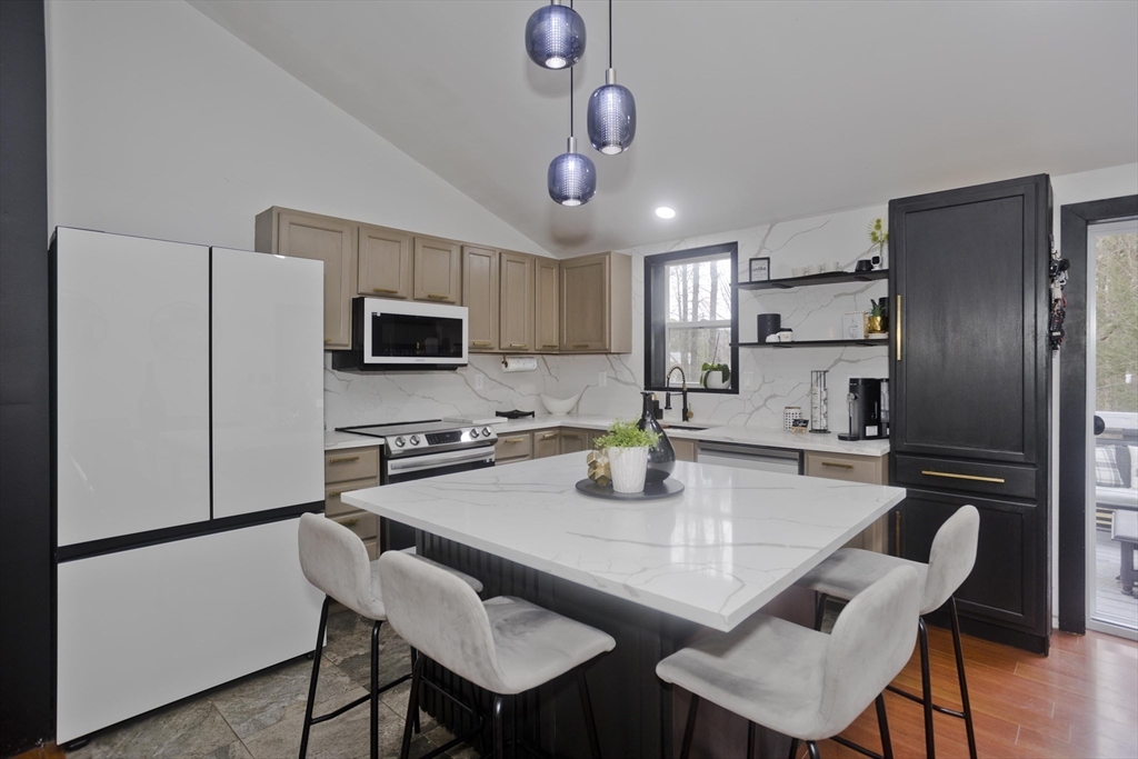 26 Farrar Rd.