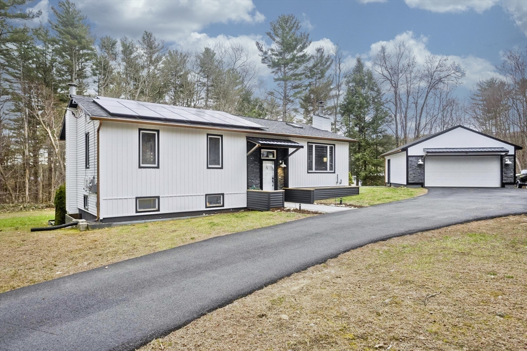 26 Farrar Rd.