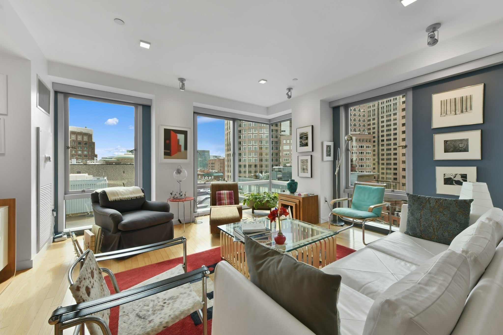 80 Broad St PH1202, Boston MA 02110