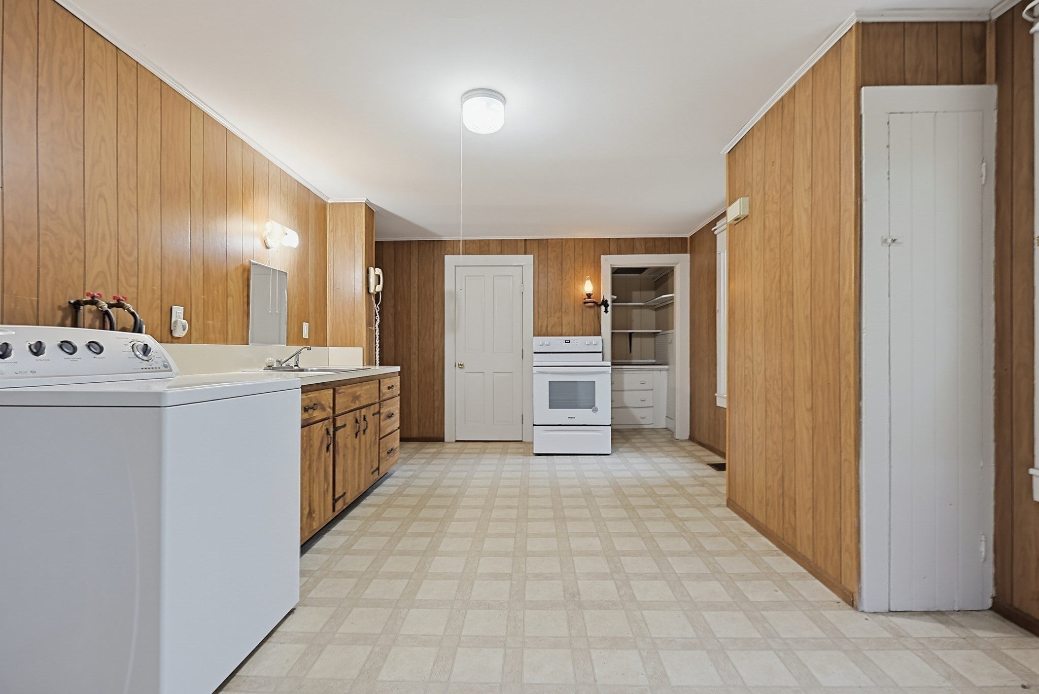 133 Tribou St, Brockton, MA, 133 Tribou St, Brockton, MA Photo #4