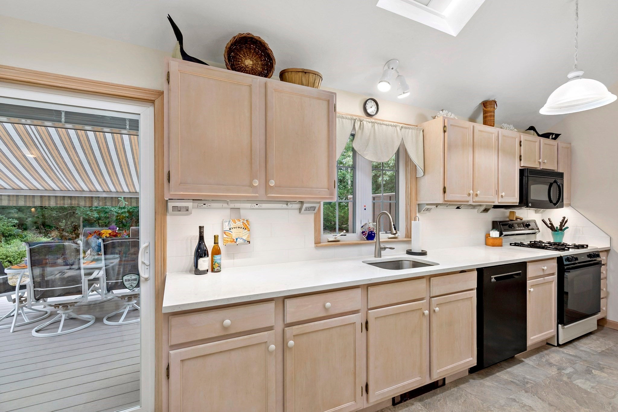 75 Whitney Rd, Eastham, MA Photo #12
