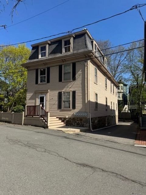 15 Harris 5 Marblehead MA 01945
