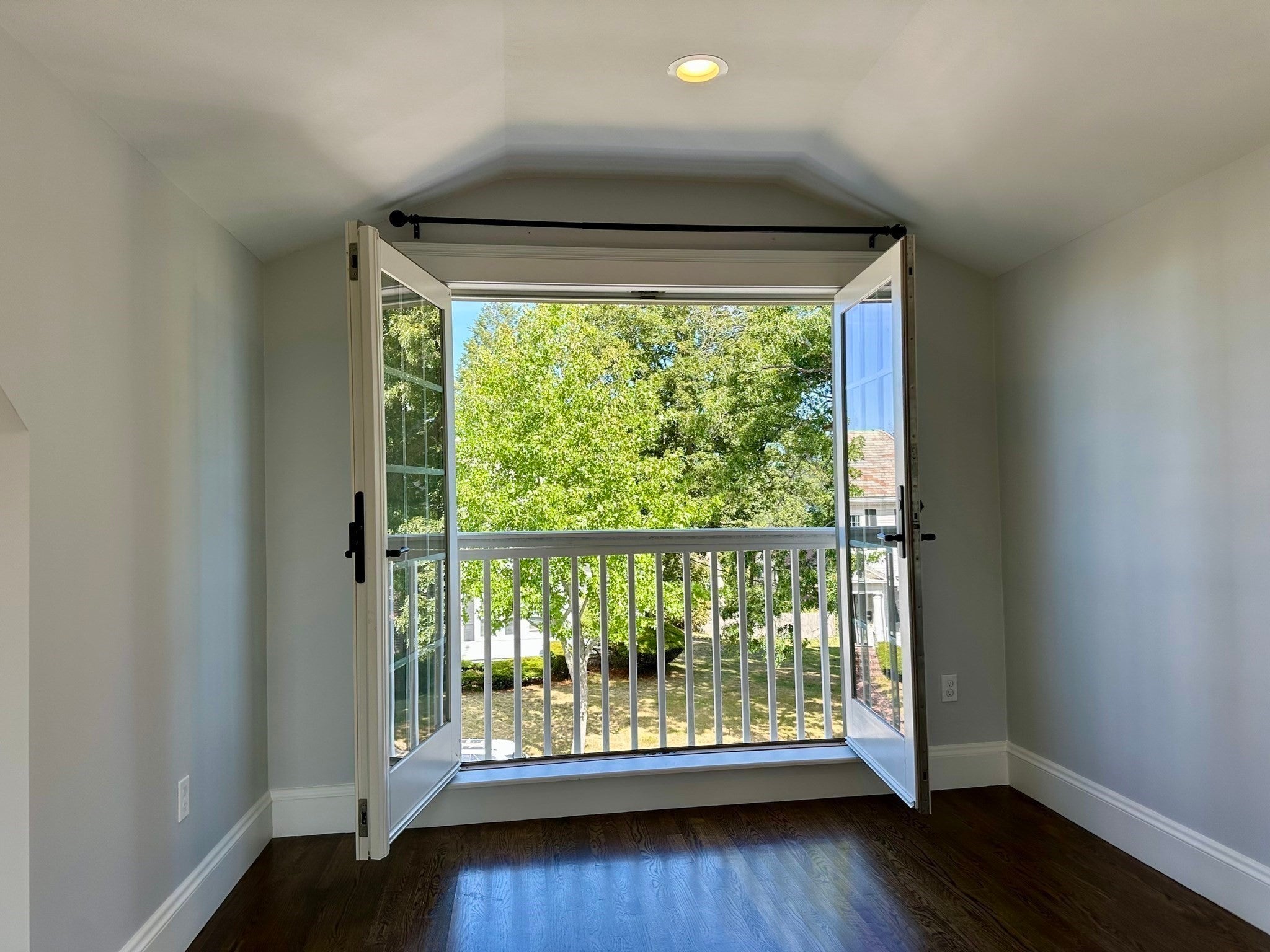 44 Greaton Road #2, Boston, MA Photo #20