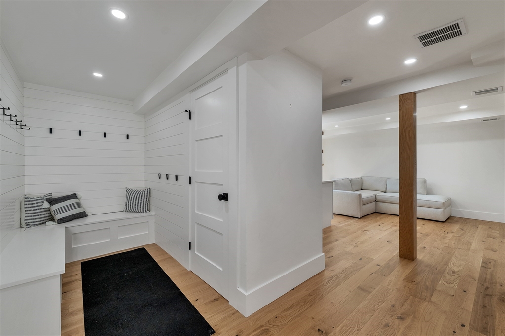22 Harvard St, Somerville, MA Photo #30