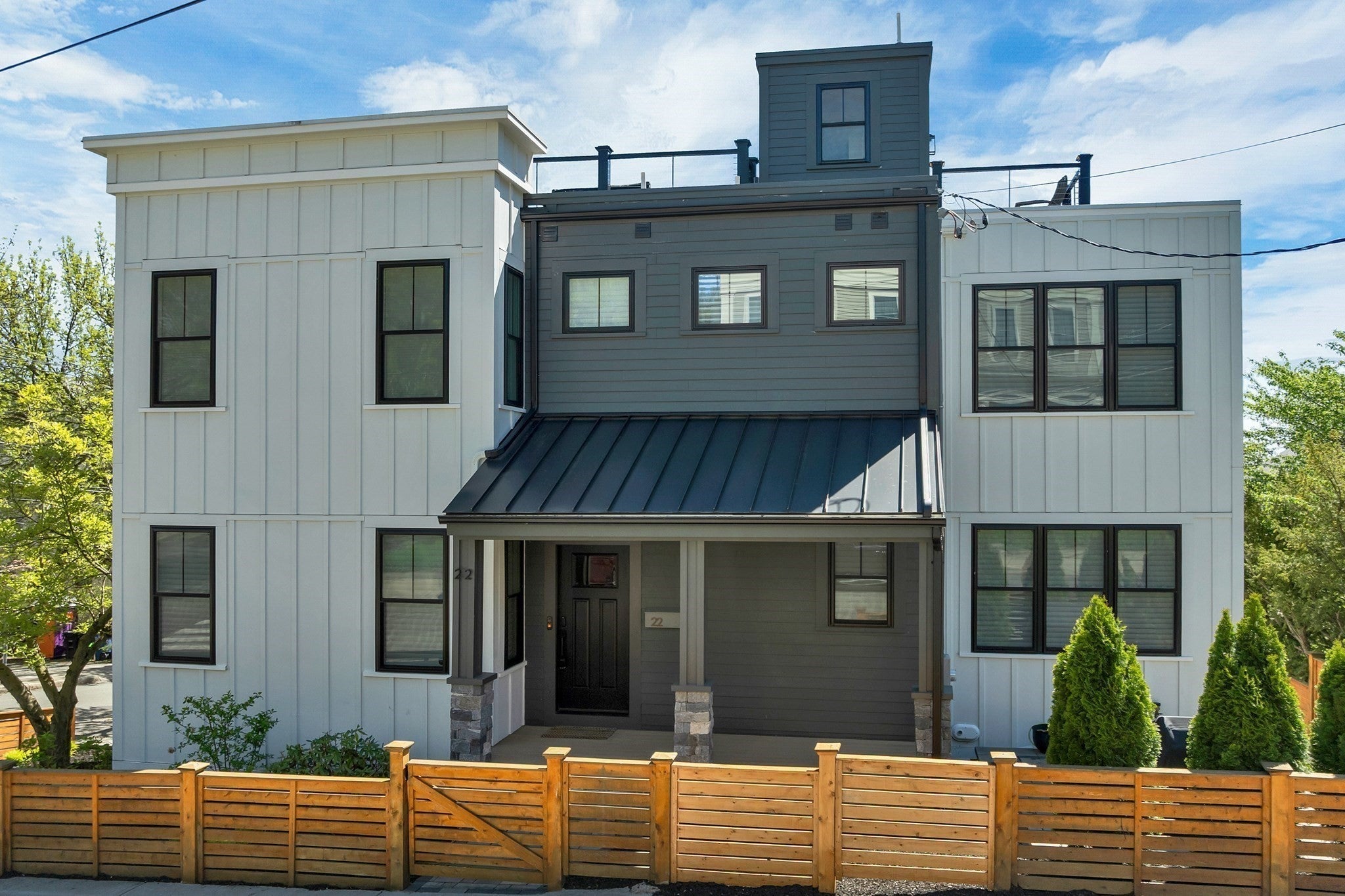 22 Harvard St